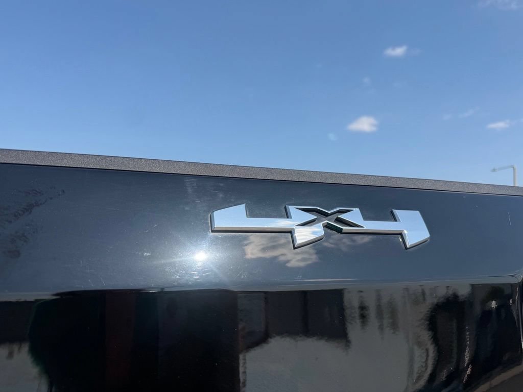 Used 2020 GMC Sierra 1500 SLT AWD/4WD image 15