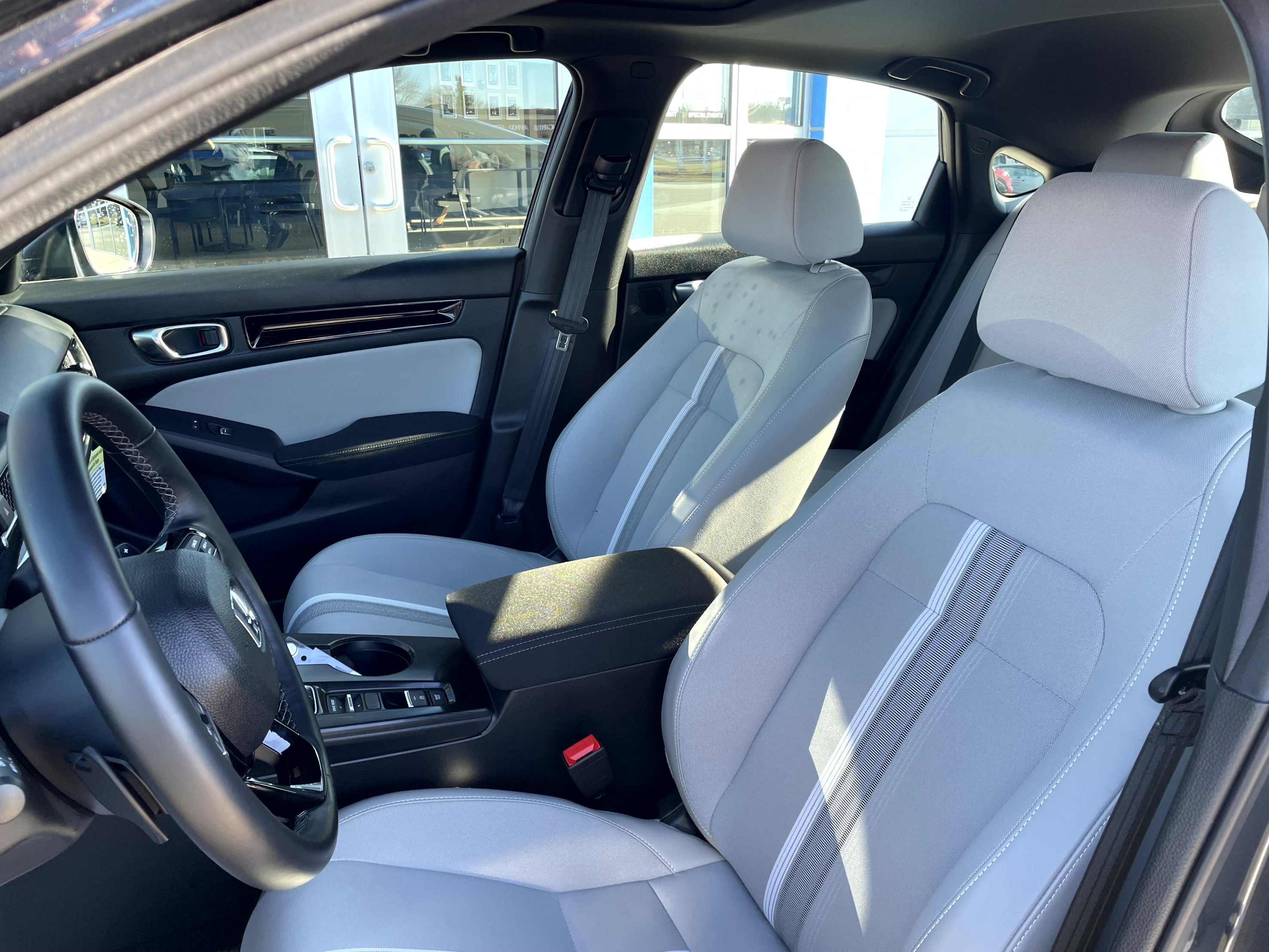 Used 2025 Honda Civic Sport image 10