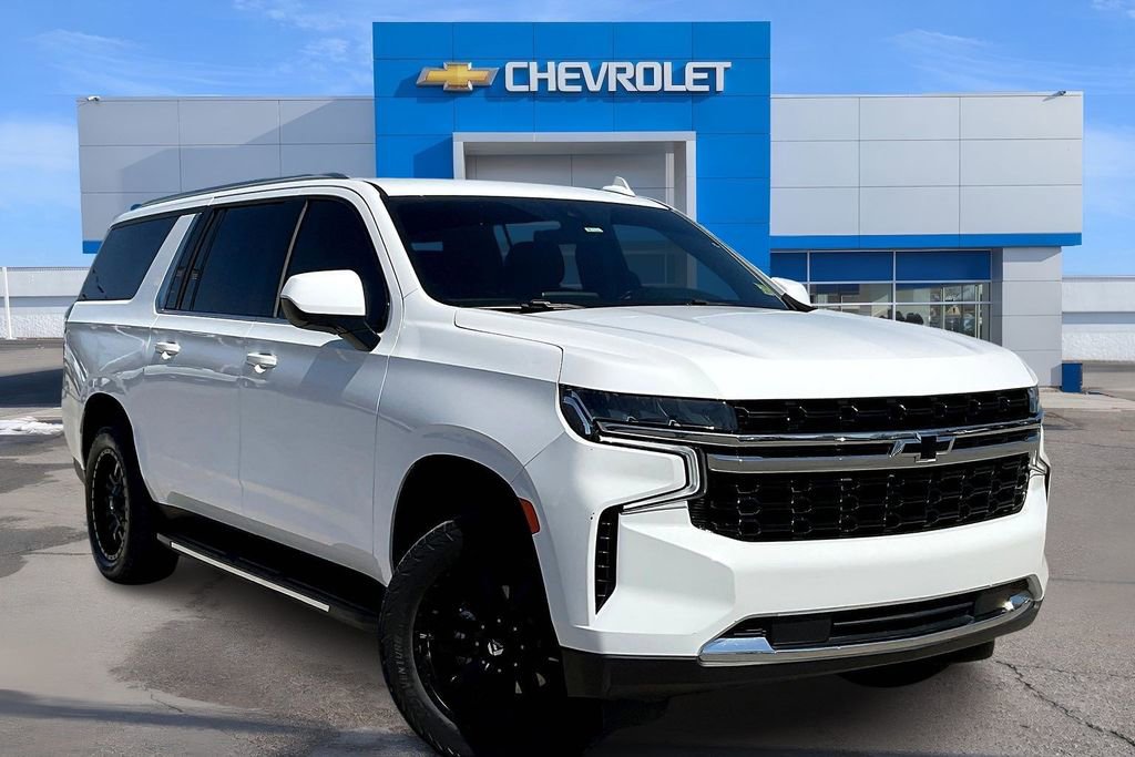 Used 2021 Chevrolet Suburban LS image 11