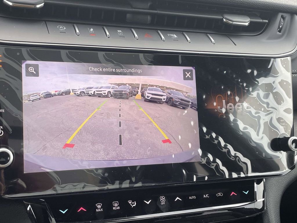 New 2026 Jeep Grand Cherokee L Limited image 37