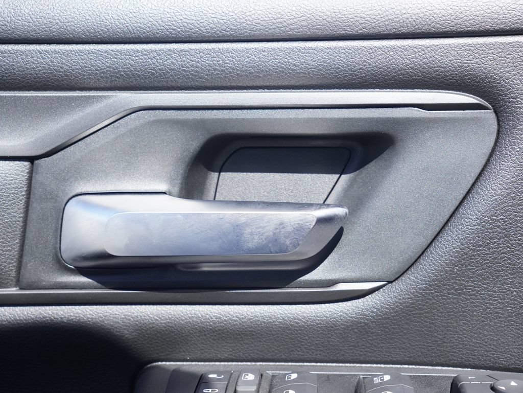 New 2026 RAM 1500 Tradesman AWD/4WD image 12