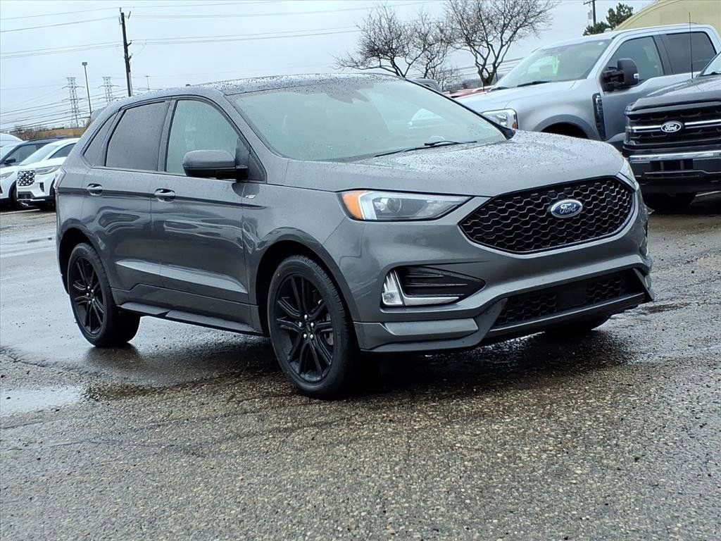 Used 2024 Ford Edge ST-Line image 7