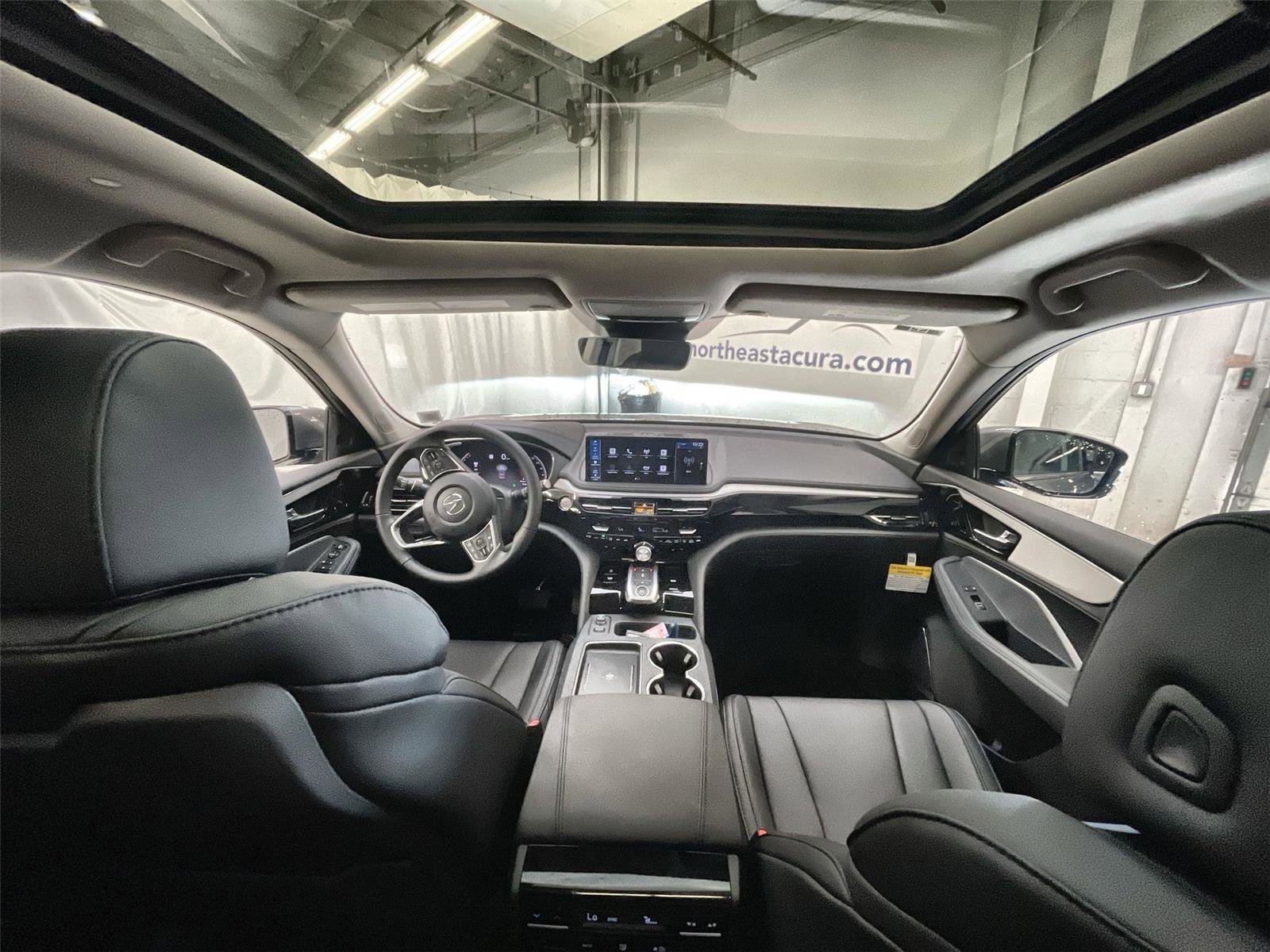 New 2026 Acura MDX SH-AWD image 31