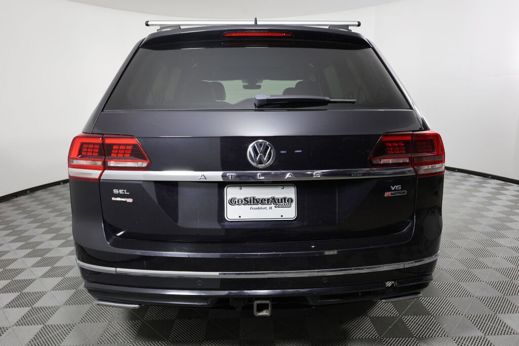 Used 2019 Volkswagen Atlas SEL R-Line image 3