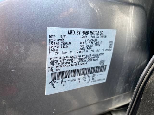 Used 2024 Ford Edge Titanium AWD/4WD image 30
