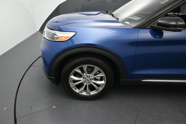 Used 2021 Ford Explorer Limited w/ Equipment Group 301A AWD/4WD image 9