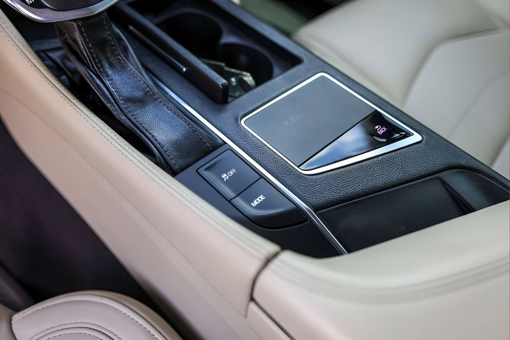 Used 2018 Cadillac CT6 2.0T RWD image 21