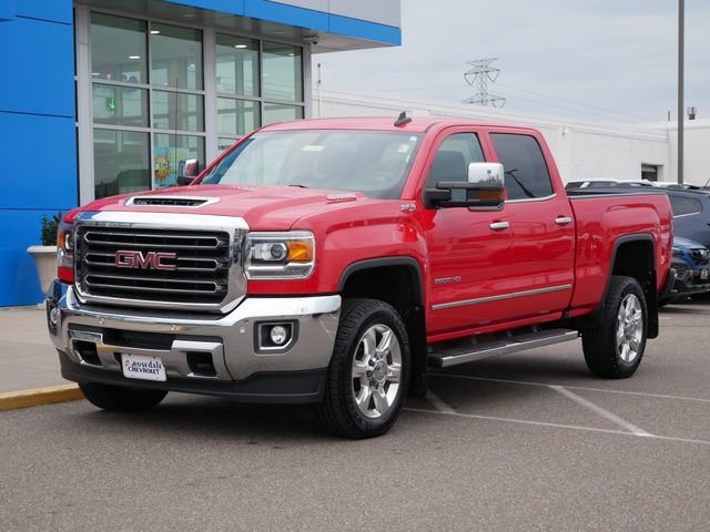 Used 2017 GMC Sierra 2500 SLT w/ Duramax Plus Package AWD/4WD image 2
