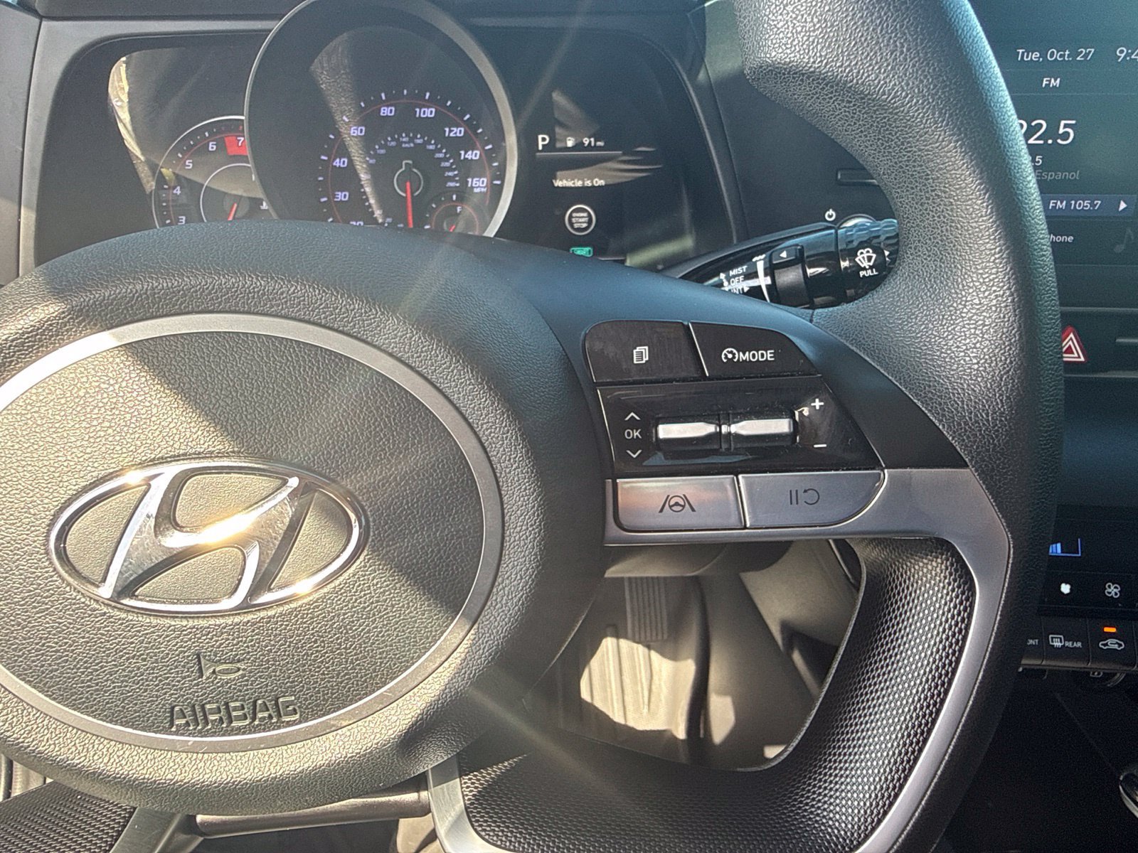 Used 2023 Hyundai Elantra SEL FWD image 16