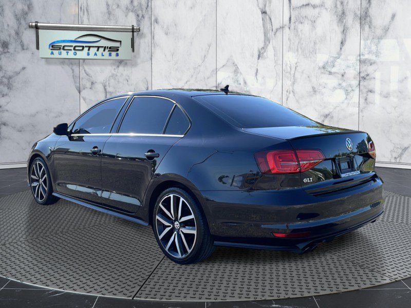Used 2018 Volkswagen Jetta GLI FWD image 6