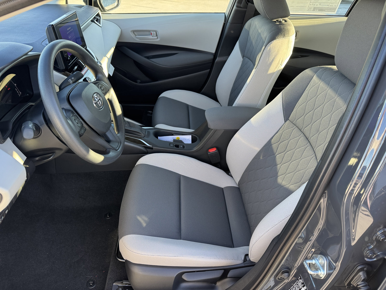 New 2026 Toyota Corolla LE image 2