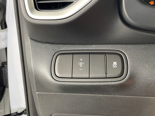New 2026 Hyundai Venue SEL FWD image 12