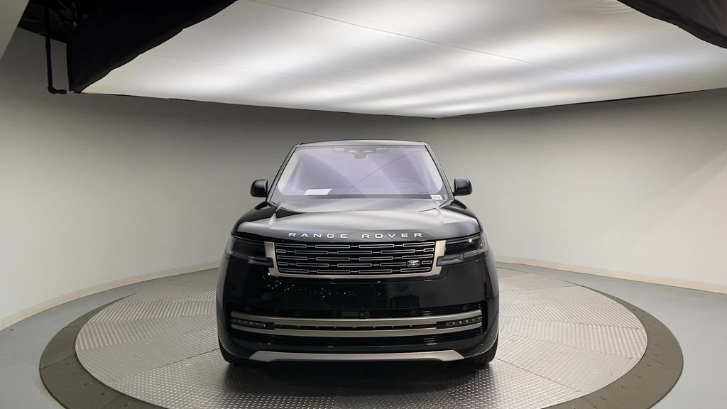 Certified 2023 Land Rover Range Rover SE AWD/4WD image 3