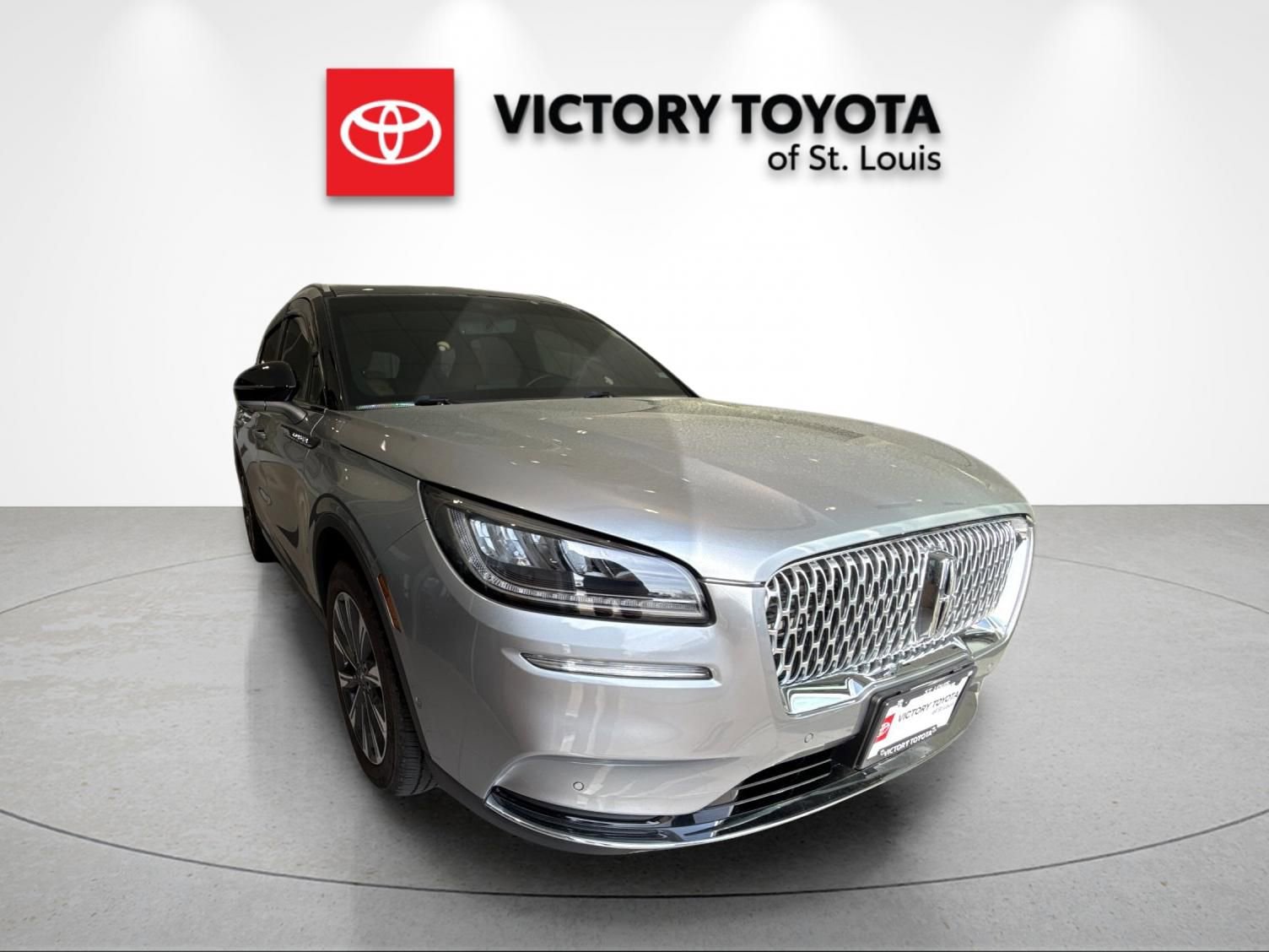 Used 2022 Lincoln Corsair Reserve w/ Equipment Group 201A AWD/4WD image 1