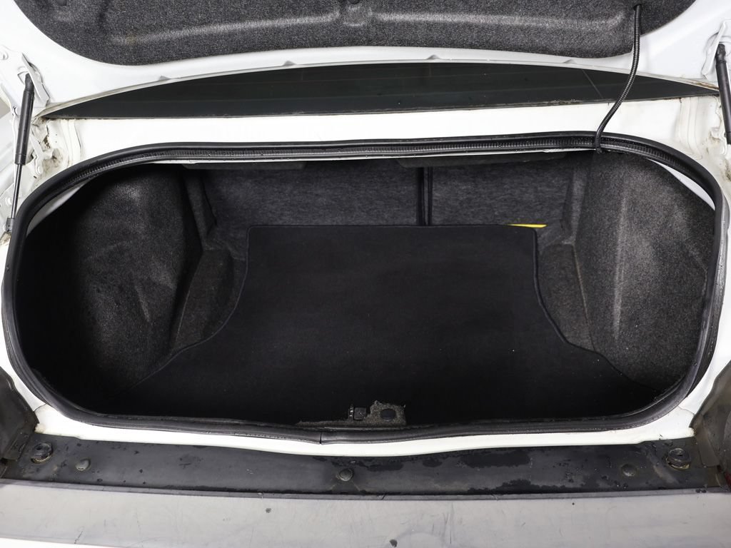 Used 2012 Dodge Challenger SXT RWD image 11