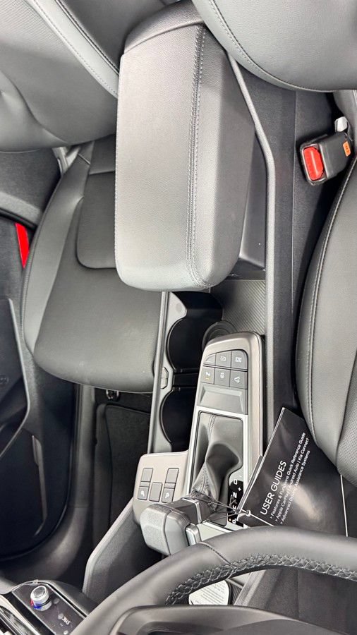 New 2026 Kia Sportage EX FWD image 34