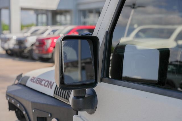 Used 2016 Jeep Wrangler Unlimited Rubicon w/ Connectivity Group image 13