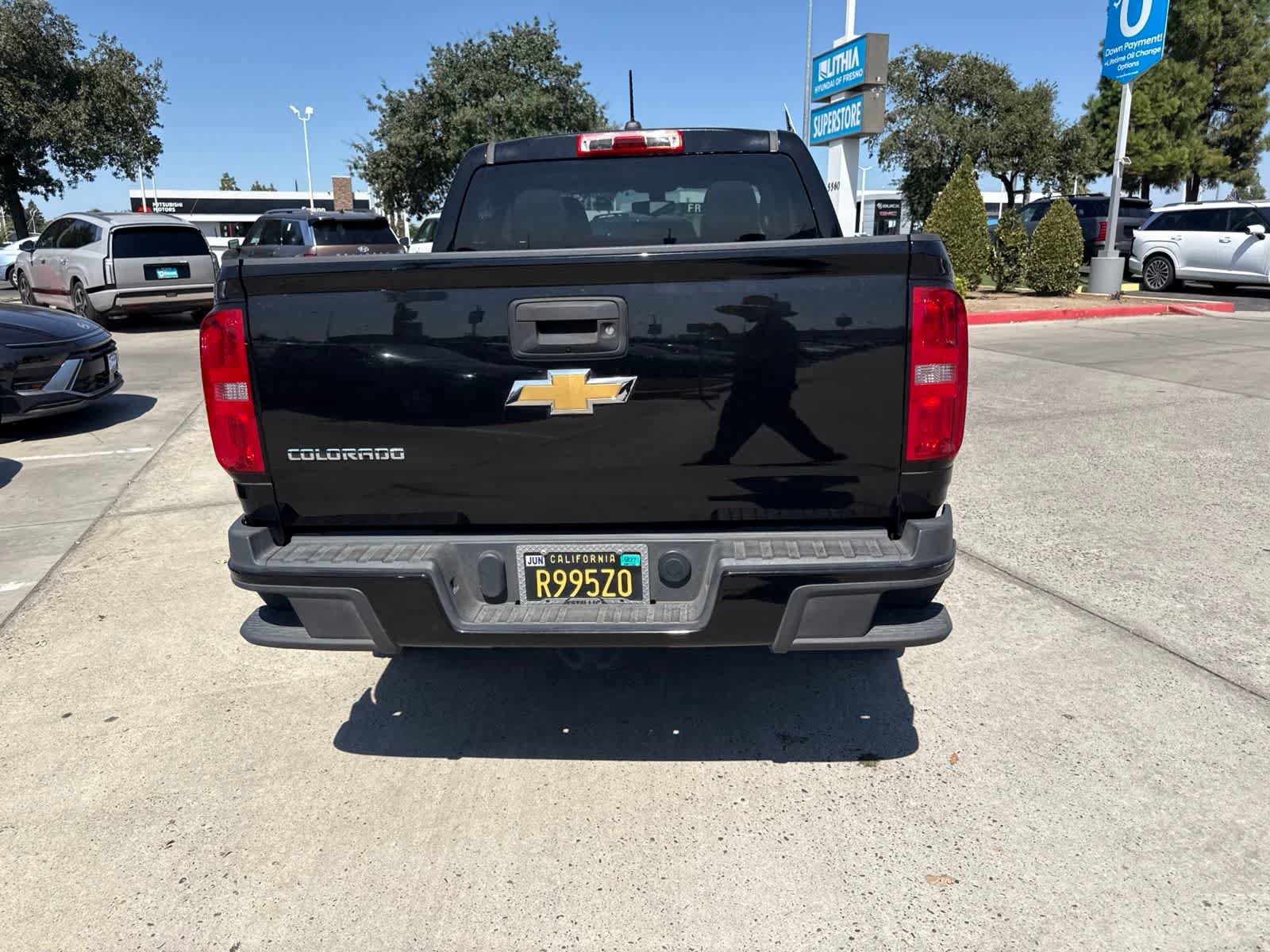 Used 2019 Chevrolet Colorado W/T w/ Custom Special Edition RWD image 6