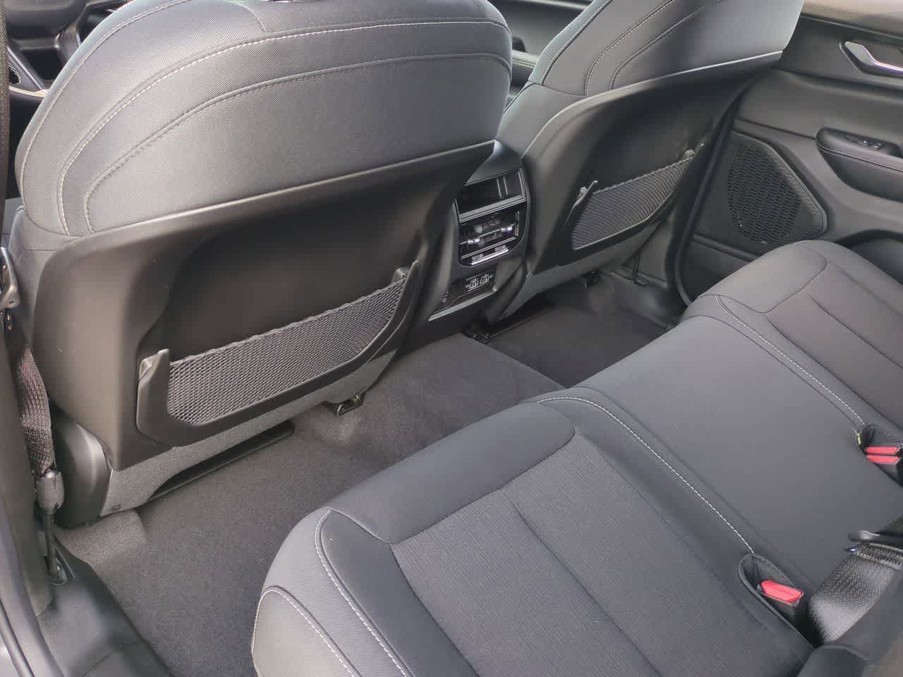 New 2026 Jeep Grand Cherokee Laredo X AWD/4WD image 19