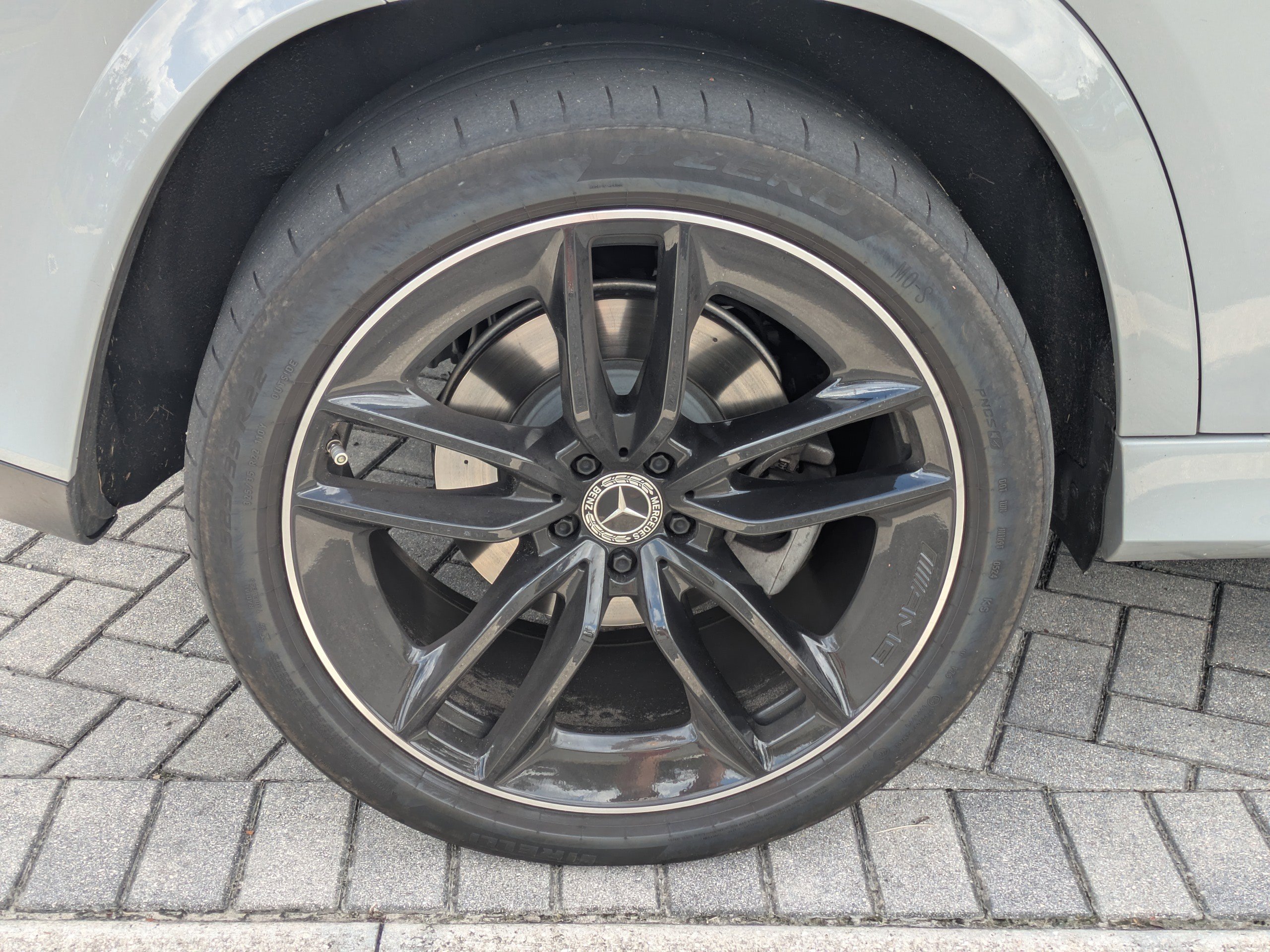 Used 2024 Mercedes-Benz GLE 450e 4MATIC image 10