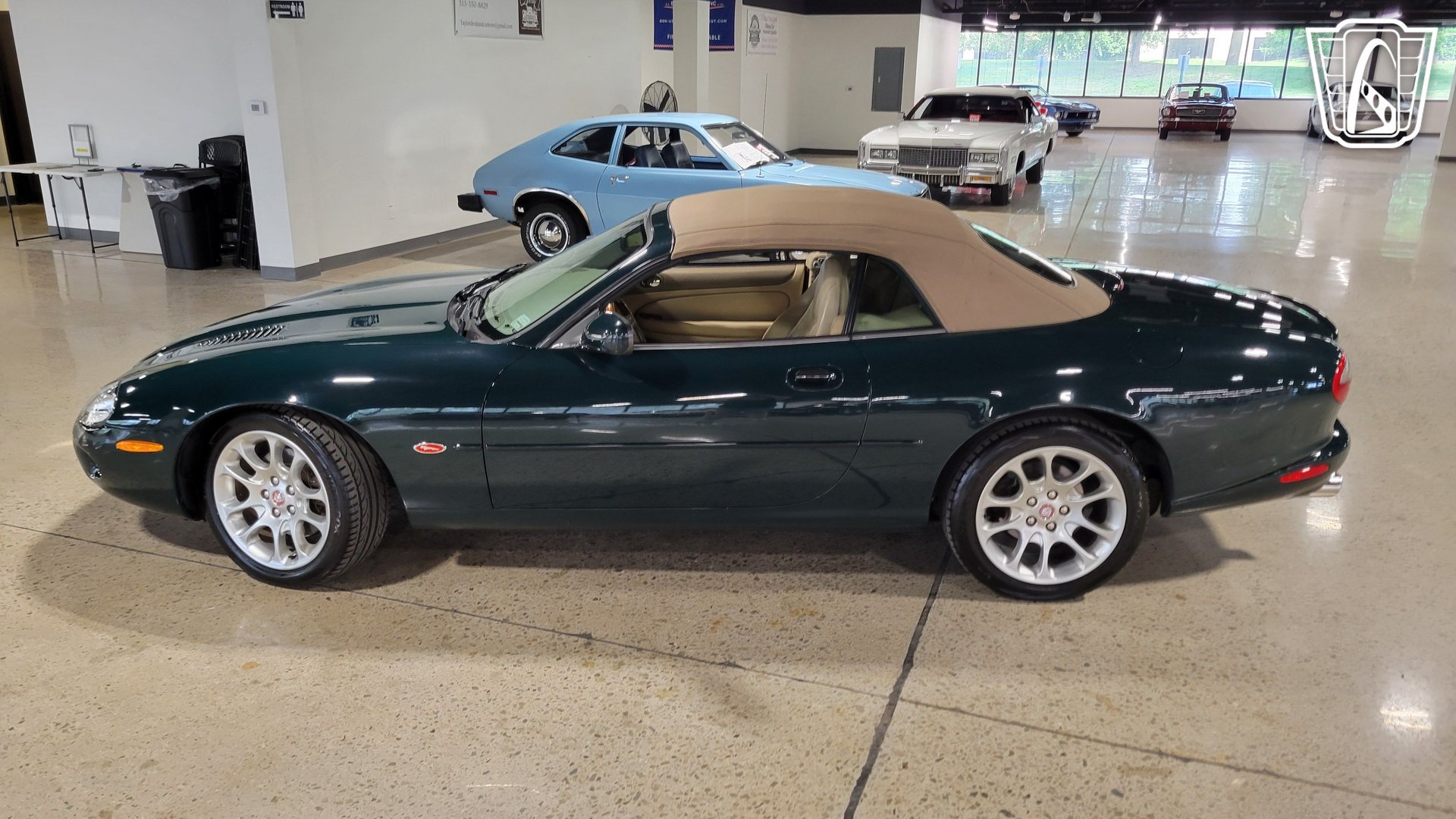 Used 2000 Jaguar XK8 Convertible RWD image 2