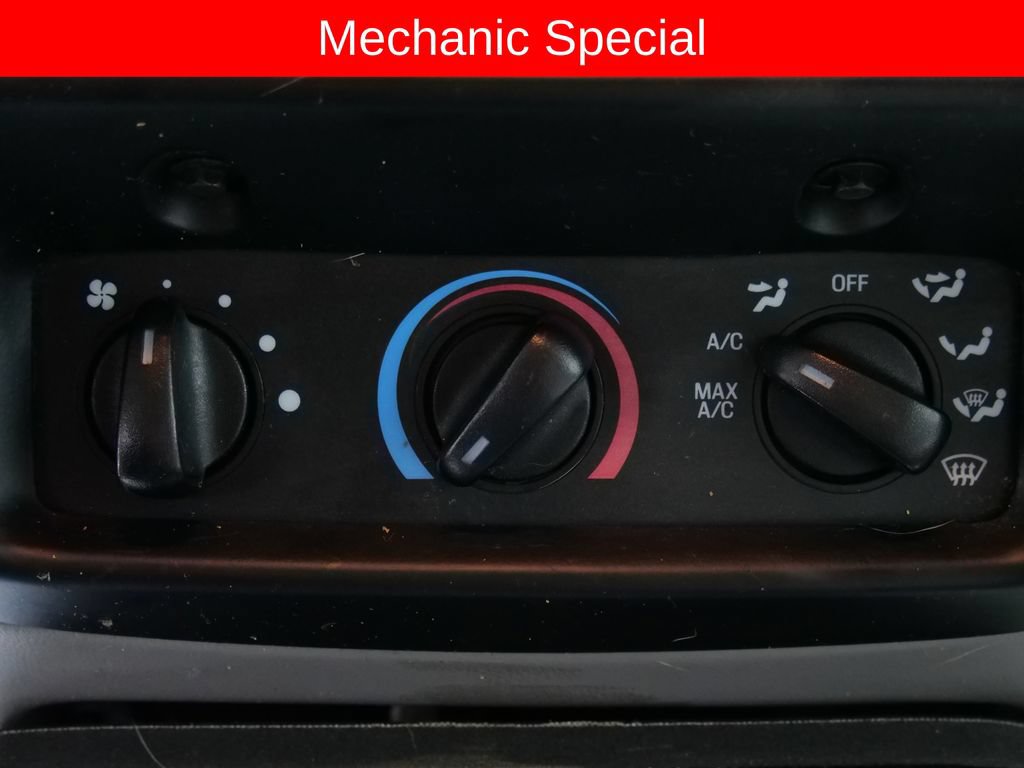 Used 1999 Ford Explorer XLT AWD/4WD image 6