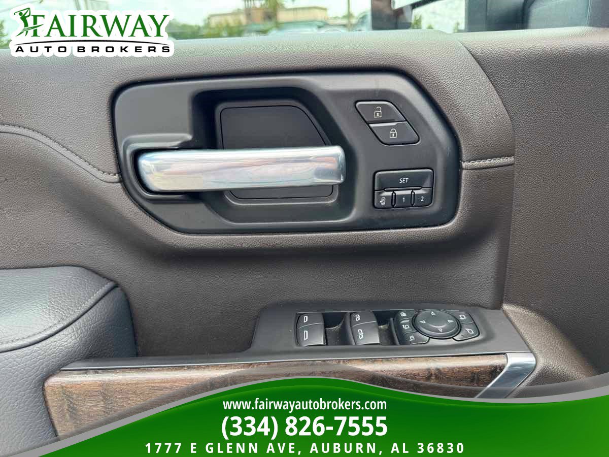 Used 2021 GMC Sierra 2500 Denali w/ Denali Ultimate Package AWD/4WD image 16