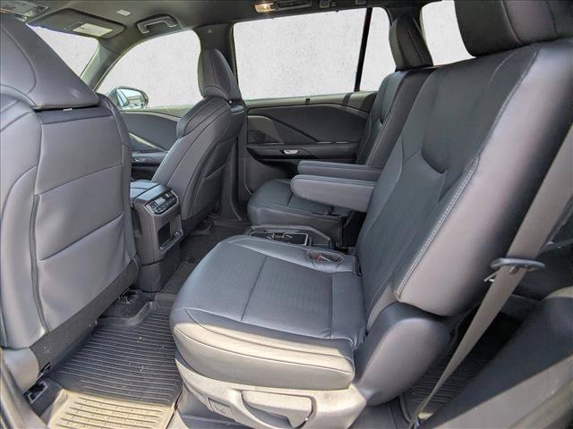 Used 2025 Lexus TX 500h AWD w/ Technology Package image 18