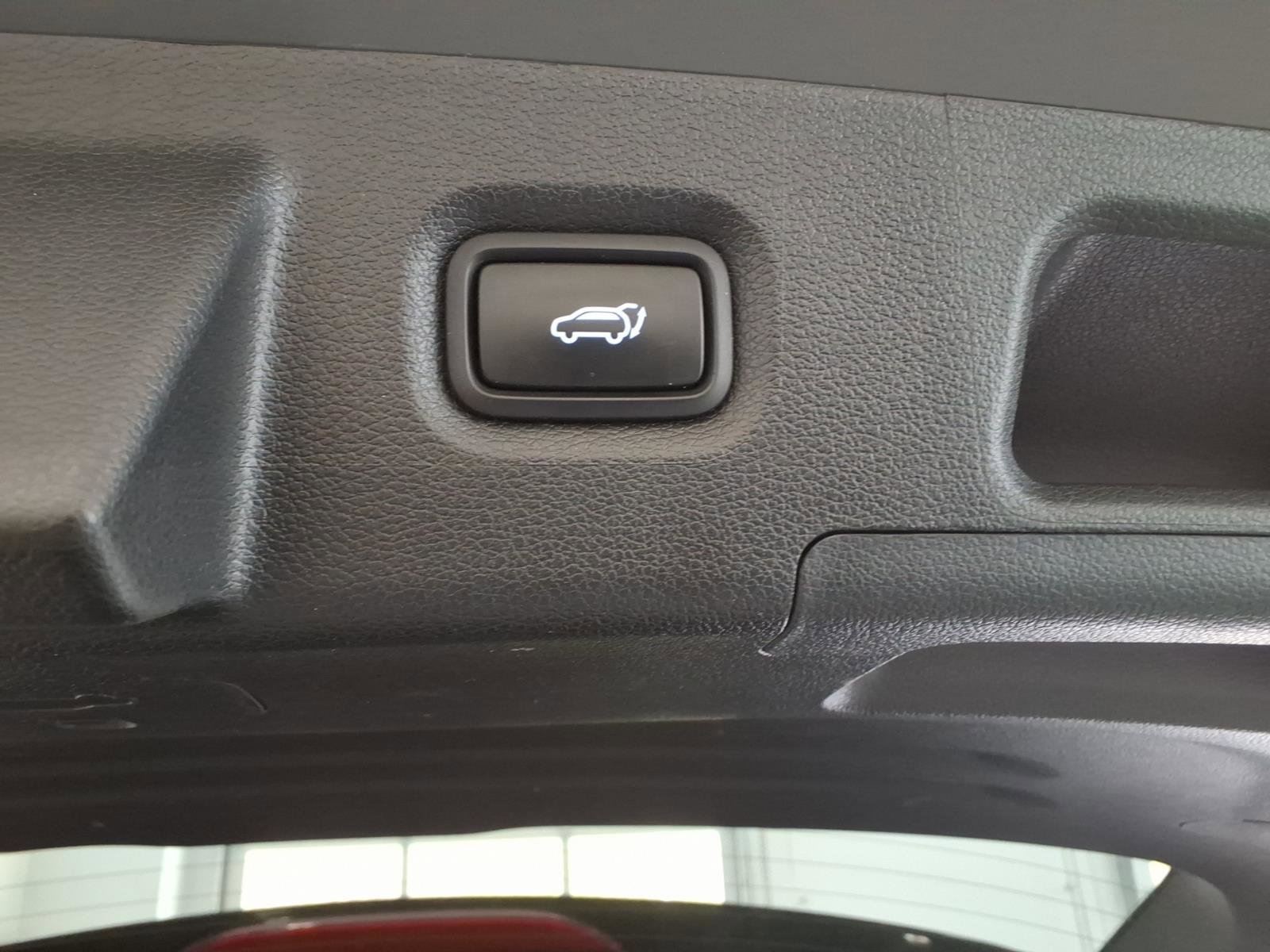 Used 2021 Hyundai Santa Fe Limited AWD/4WD image 19