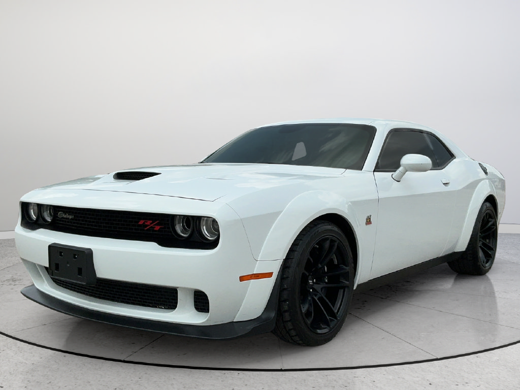 Used 2023 Dodge Challenger R/T Scat Pack RWD image 3
