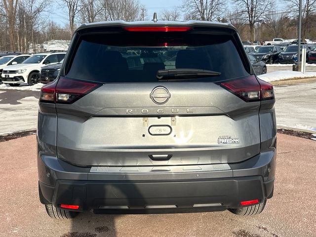 Used 2026 Nissan Rogue SV w/ Cold Weather Package image 4