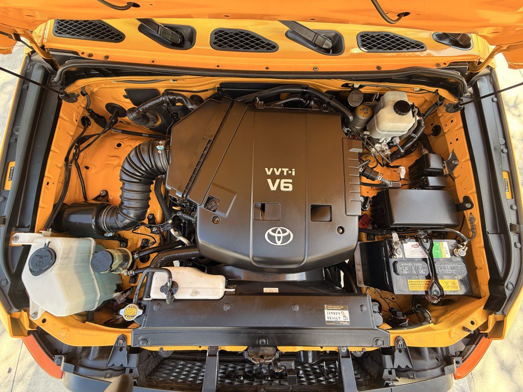 Used 2007 Toyota FJ Cruiser 4WD image 9