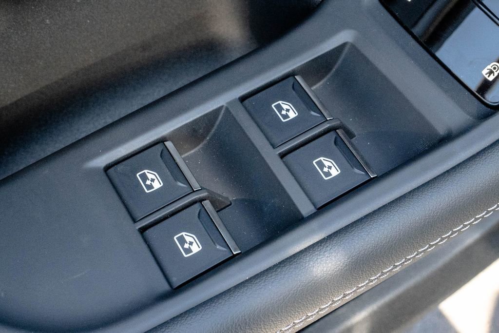 Used 2025 Audi A5 2.0T Premium Plus w/ Premium Plus AWD/4WD image 18