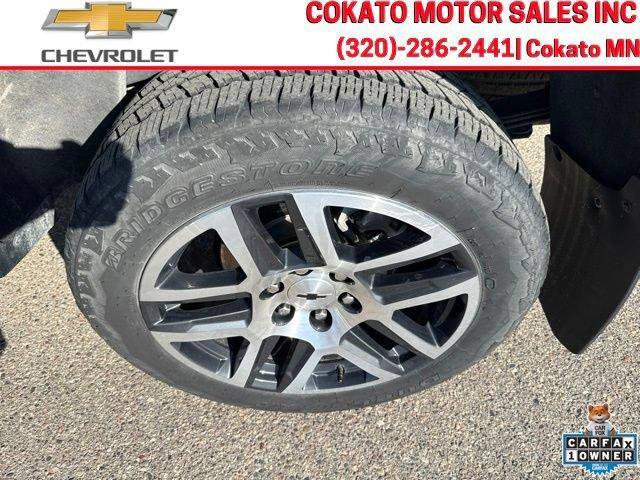 Used 2023 Chevrolet Colorado Z71 w/ Z71 Convenience Package 2 AWD/4WD image 8