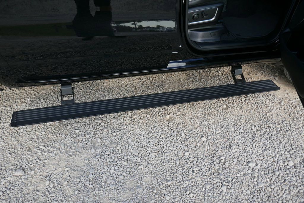 New 2026 RAM 1500 Laramie w/ Laramie Southwest Edition image 9