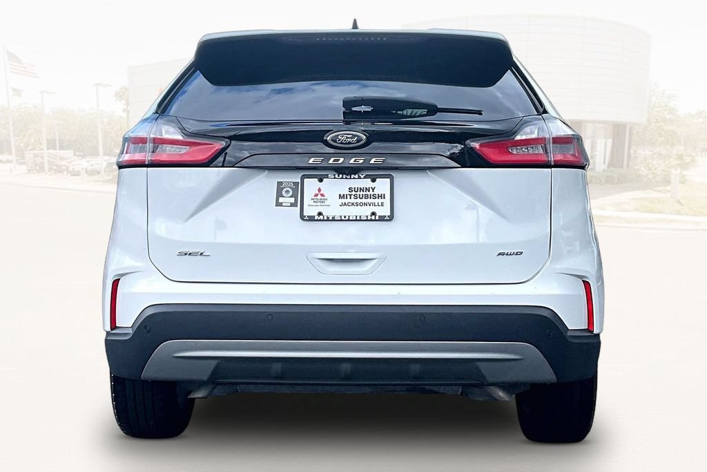 Used 2024 Ford Edge SEL AWD/4WD image 5