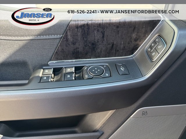 New 2025 Ford F350 Lariat w/ Black Appearance Package image 7