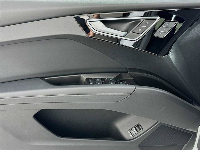 Certified 2023 Audi Q4 e-tron Premium Plus w/ Premium Plus RWD image 17