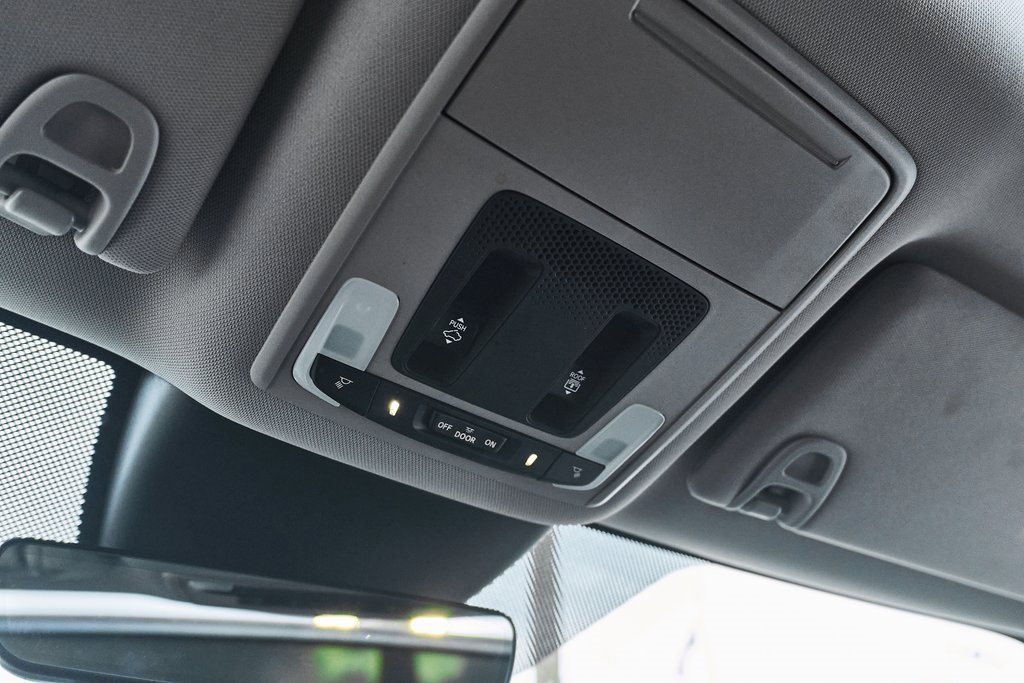 Used 2023 Honda Pilot Elite image 58