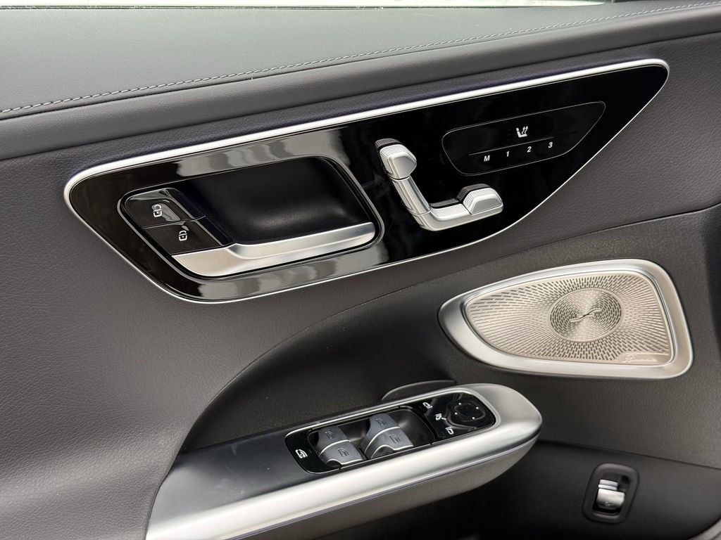 New 2026 Mercedes-Benz C 300 C300 4MATIC image 15