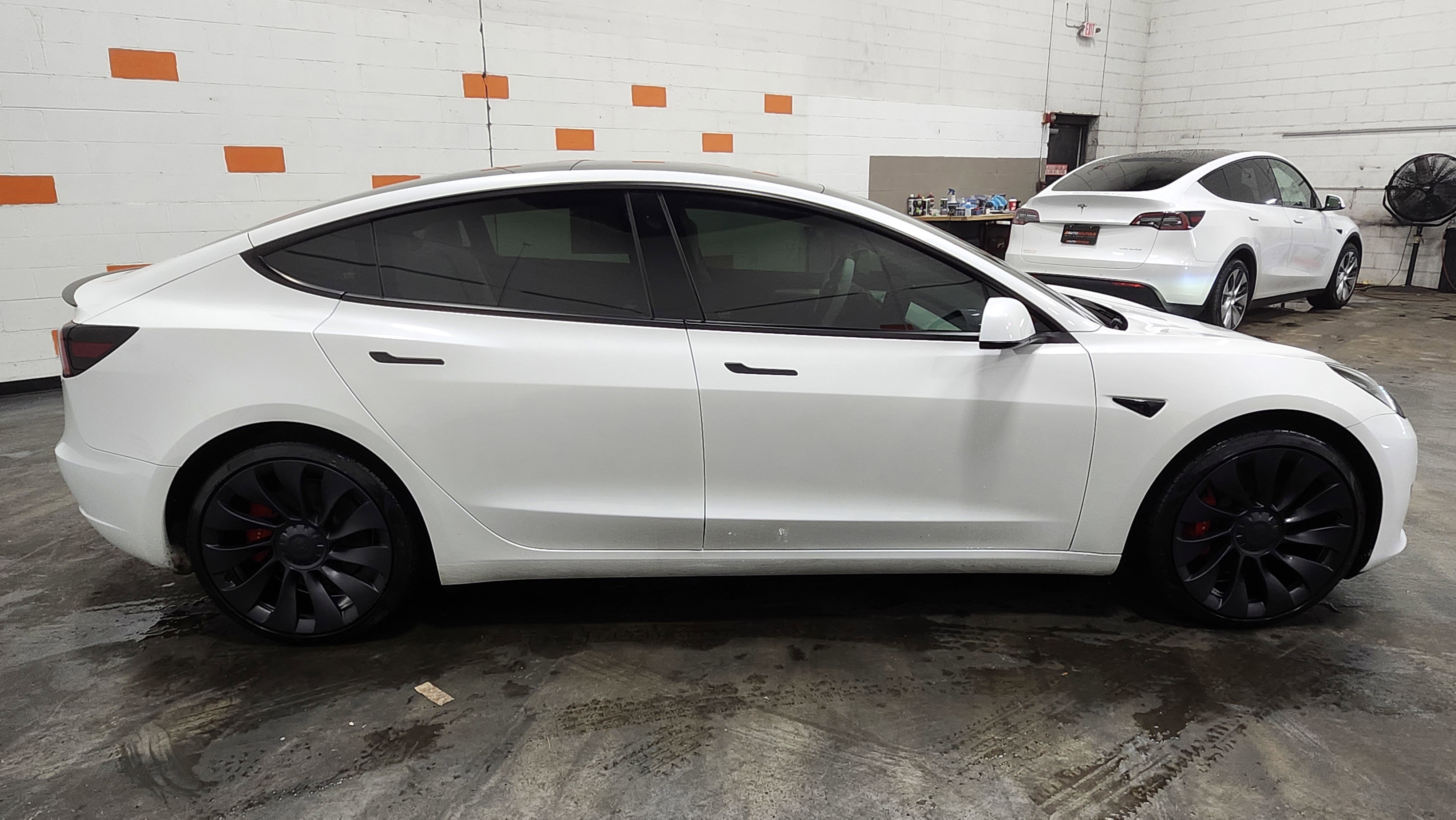 Used 2023 Tesla Model 3 Performance image 17