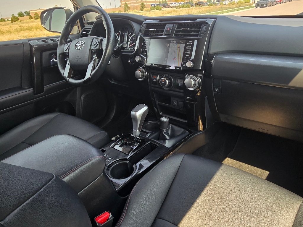 Used 2023 Toyota 4Runner TRD Off-Road Premium AWD/4WD image 28