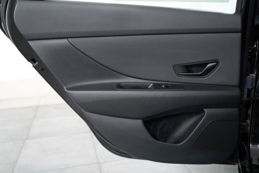 Used 2026 Hyundai Elantra Sport FWD image 27