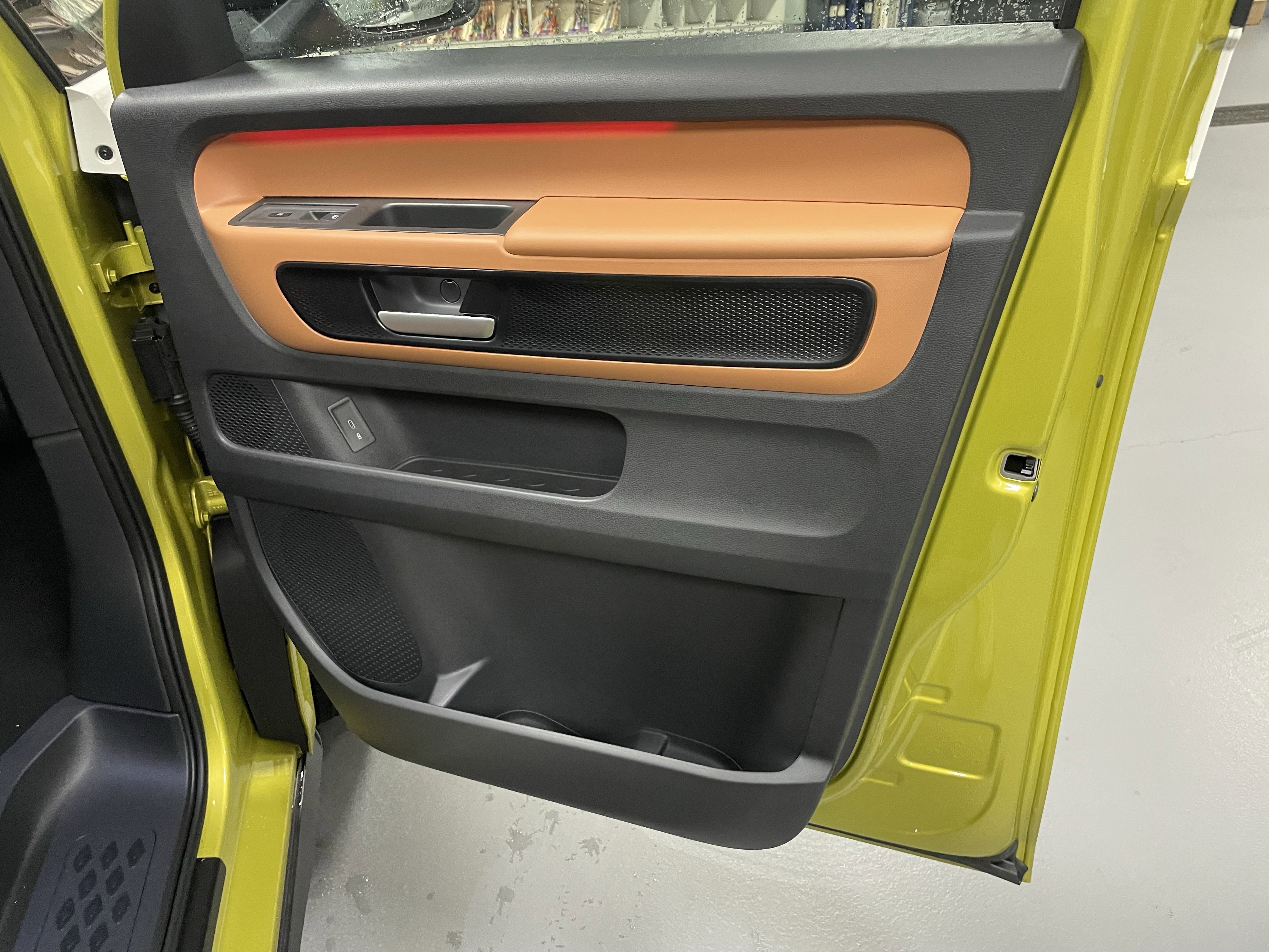 New 2025 Volkswagen ID. Buzz Pro S Plus image 8