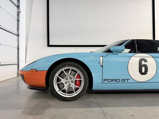 Used 2006 Ford GT RWD image 54
