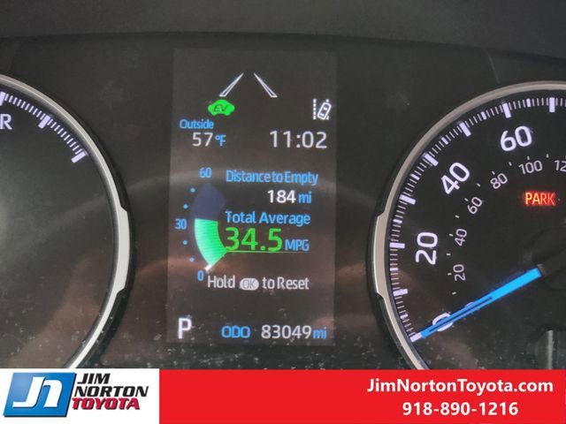 Used 2021 Toyota RAV4 LE image 18