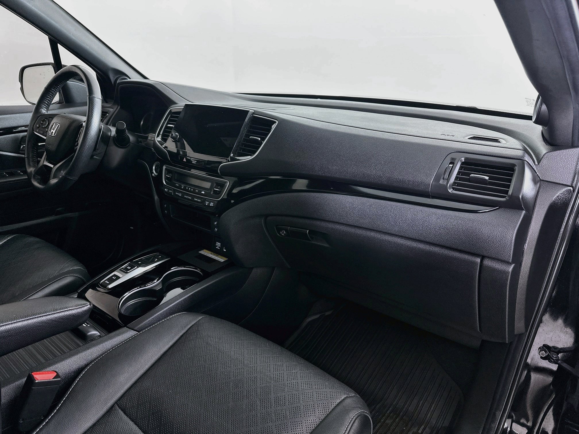 Certified 2021 Honda Passport Elite image 29