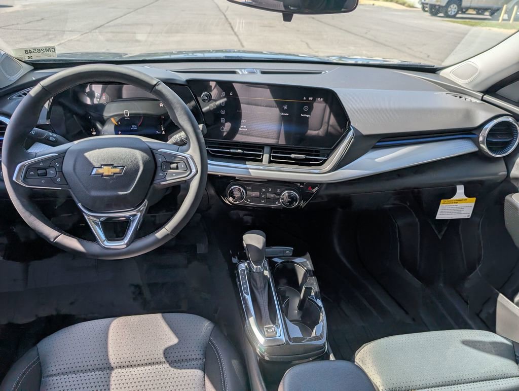 New 2026 Chevrolet Trax LT w/ Driver Confidence Package FWD image 25