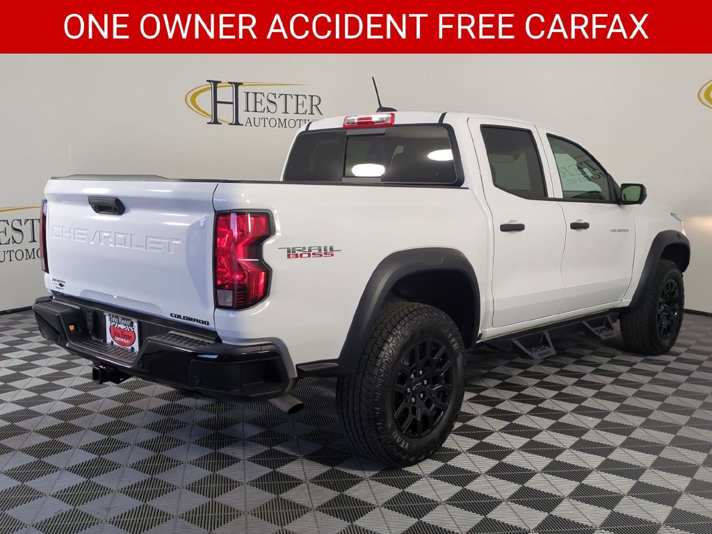 Certified 2026 Chevrolet Colorado Trail Boss AWD/4WD image 3
