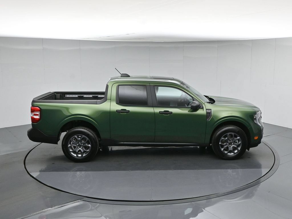 Used 2025 Ford Maverick XLT FWD image 41